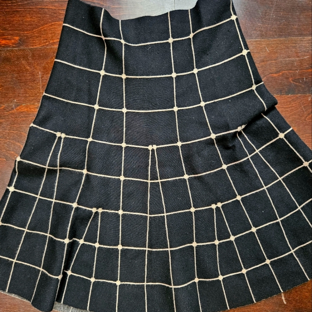 Knitted Flare Midi skirt